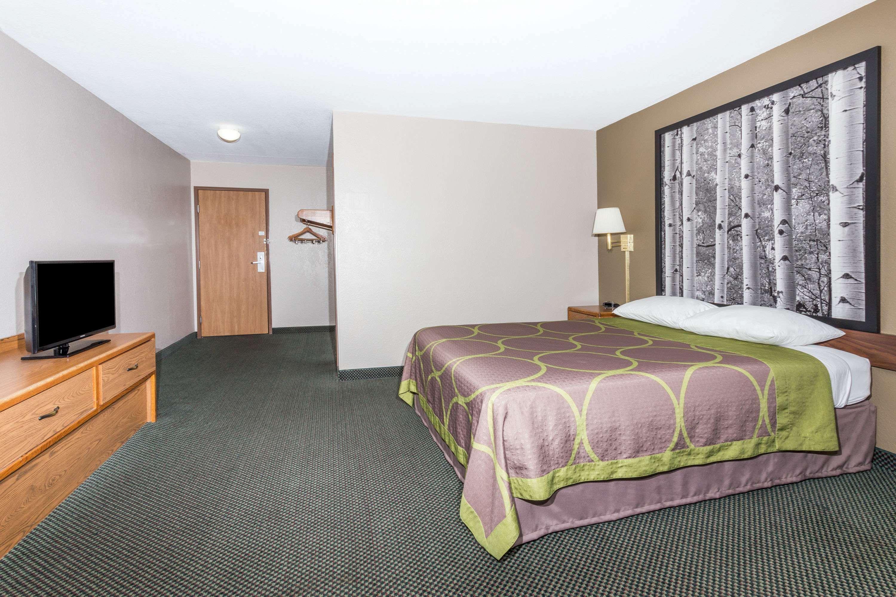 Super 8 by Wyndham Ft. Morgan Hotel Fort Morgan Bagian luar foto
